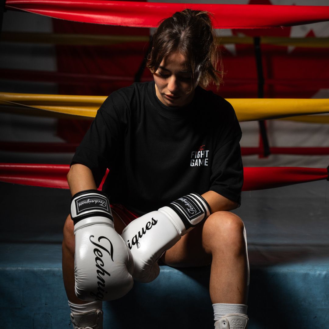 Akala Boxing Gloves - Techniques