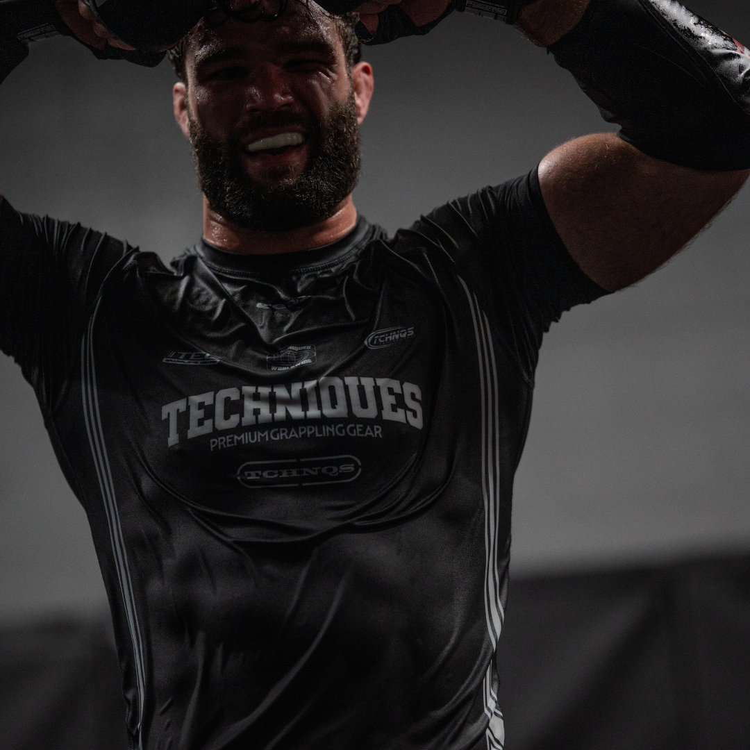 Global Elite Rash Guard