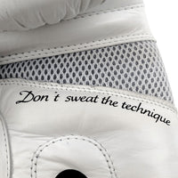 Akala Boxing Gloves - Techniques