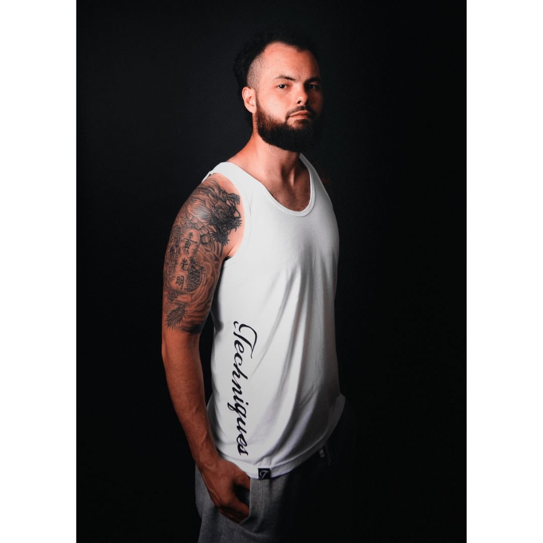 S / White